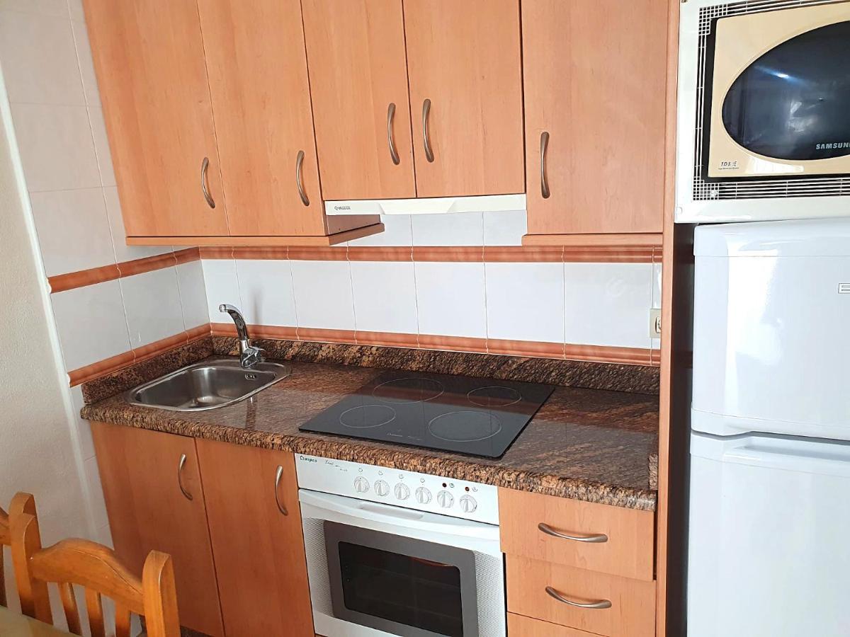 Apartamento Un Dormitorio En Benidorm Zewnętrze zdjęcie